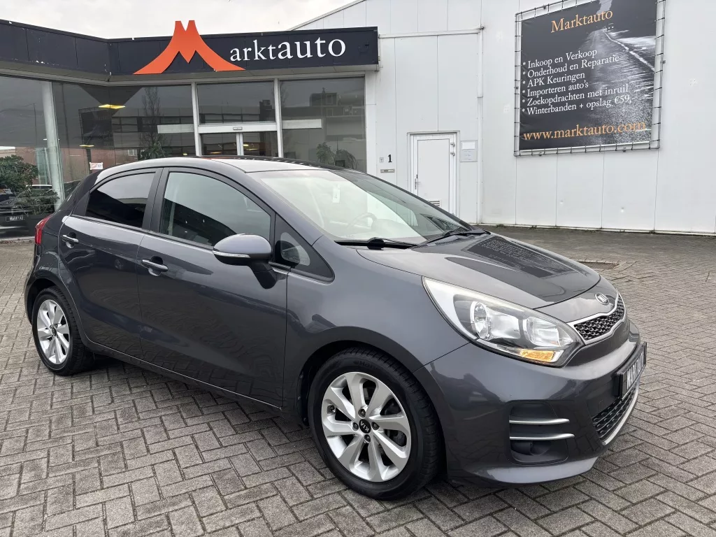Kia Rio 1.2 CVVT Dream Team Bluetooth Stoelverwarming Parkeersensoren