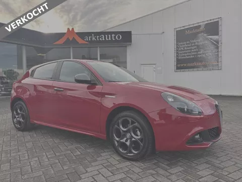 Alfa Romeo Giulietta 1.4 Turbo Super Navi Cruise Bluetooth Parkeersensoren VERKOCHT