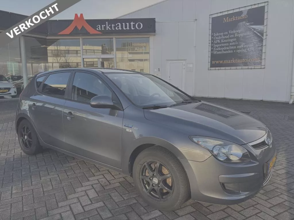Hyundai i30 1.4i Blue Act. Cool VERKOCHT