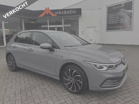 Volkswagen Golf 1.5 TSI Style Carplay AdaptCruise Massage VERKOCHT