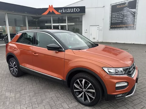 Volkswagen T-Roc 1.0 TSI Style Navi Trekhaak Bluetooth Stoelverwarming
