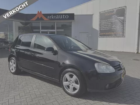 Volkswagen Golf 1.4 Highline Carplay Camera Schuifdak Cruise VERKOCHT