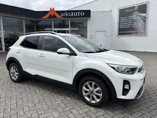 Kia Stonic 1.2 Carplay Navi Bluetooth Camera Climate Parkeersensoren