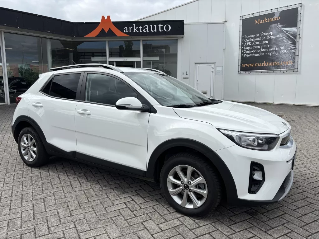 Kia Stonic 1.2 Carplay Navi Bluetooth Camera Climate Parkeersensoren