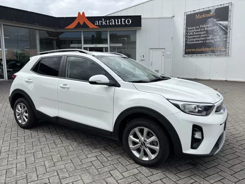 Kia Stonic 1.2 Carplay Navi Bluetooth Camera Climate Parkeersensoren