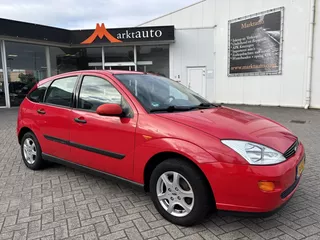 Ford Focus 1.4-16V Ambiente