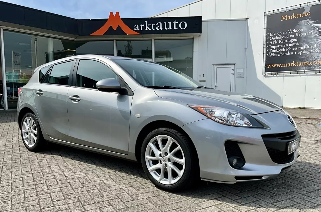 Mazda 3 1.6 TS Plus Verwarmde Stoelen Airco