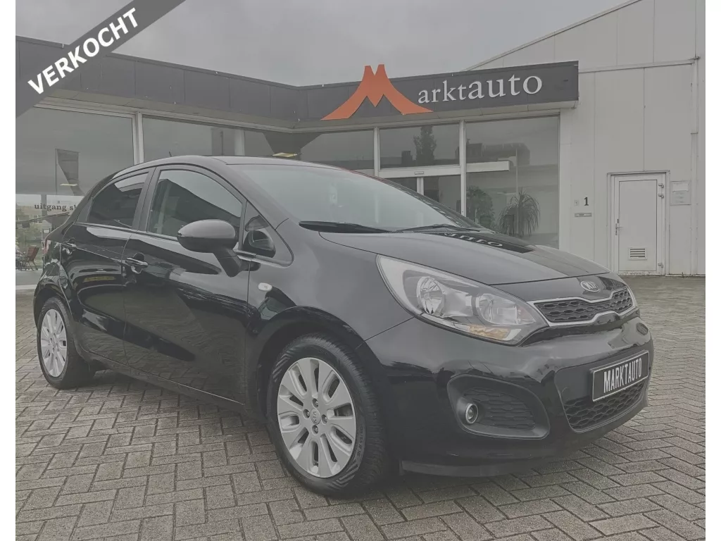 Kia Rio 1.4 CVVT World Cup Edition Climate Bluetooth Parkeersensoren VERKOCHT