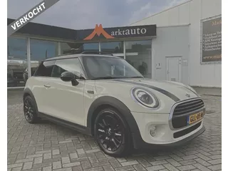 MINI Cooper Mini 1.5 Chili Panorama Navi Xenon Parkeersensoren VERKOCHT