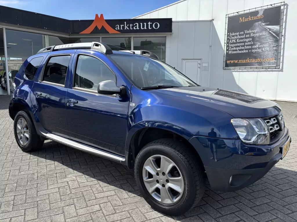 Dacia Duster 1.2 TCe 4x2 Laur&eacute;ate Navi Bluetooth Camera