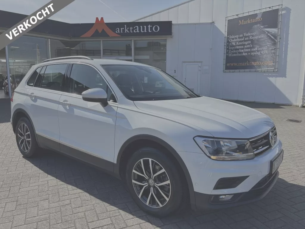 Volkswagen Tiguan 1.4 TSI ACT Comfortline Business Navi Trekhaak Carplay Bluetooth VERKOCHT