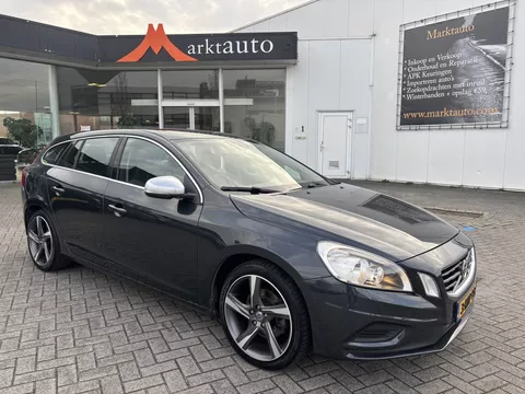 Volvo V60 1.6 T3 R-Design Navi Cruise Bluetooth Parkeersensoren