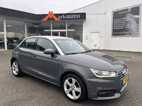 Audi A1 Sportback 1.0 TFSI Pro Line Navi Bluetooth Stoelverwarming Parkeersensoren