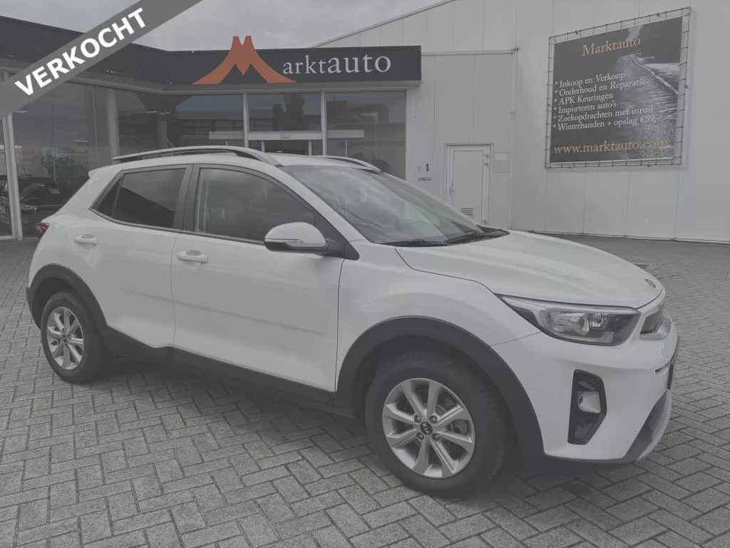 Kia Stonic 1.2 Carplay Navi Bluetooth Camera Climate Parkeersensoren VERKOCHT
