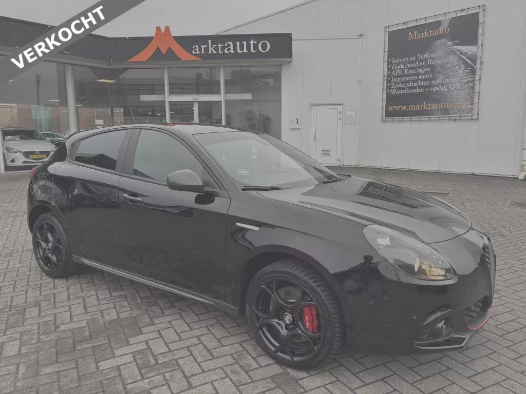 Alfa Romeo Giulietta 1.4 Turbo Sport Navi Carbon Cruise Stoelverwarming VERKOCHT