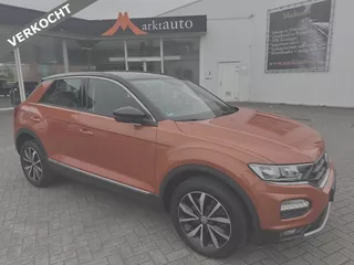 Volkswagen T-Roc 1.0 TSI Style Navi Trekhaak Bluetooth Stoelverwarming VERKOCHT