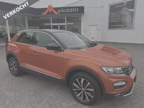 Volkswagen T-Roc 1.0 TSI Style Navi Trekhaak Bluetooth Stoelverwarming VERKOCHT