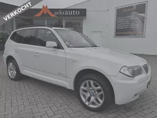 BMW X3 xDrive25i M-pakket Automaat schokt VERKOCHT