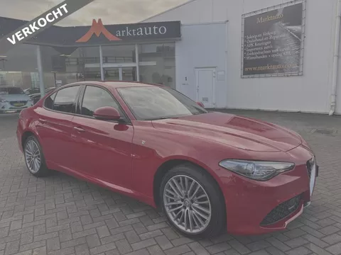 Alfa Romeo Giulia 2.0 T Veloce Ti AWD Carplay Camera Keyless Adaptive Cruise VERKOCHT