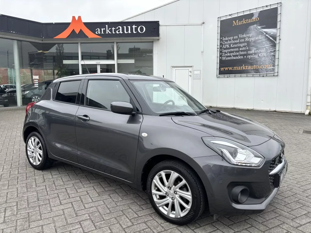 Suzuki Swift 1.2 Comfort Smart Hybrid Carplay Camera Adaptive Cruise