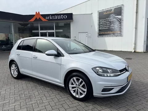 Volkswagen Golf 1.0 TSI Comfortline Navi Bluetooth Trekhaak Parkeersensoren