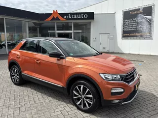 Volkswagen T-Roc 1.0 TSI Style Navi Trekhaak Carplay Stoelverwarming