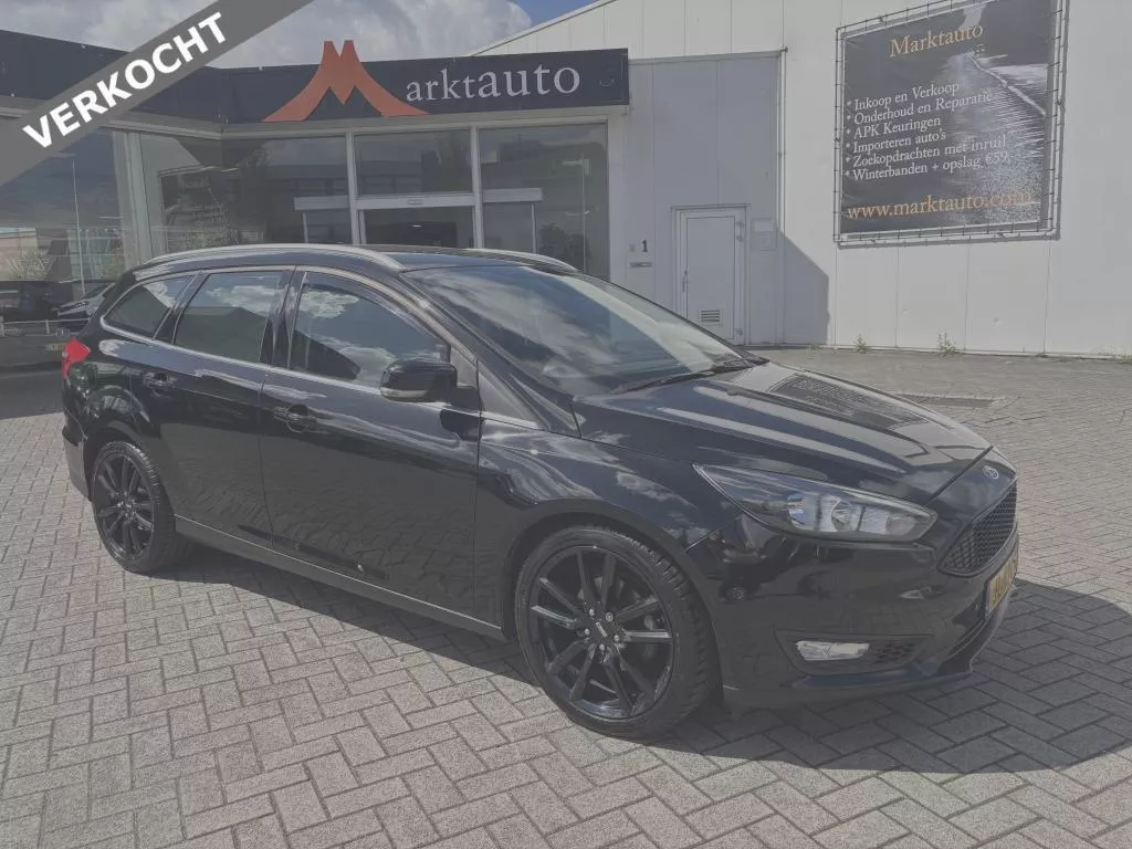 Ford Focus Wagon 1.0 Titanium Navi Climate Bluetooth Parkeersensoren VERKOCHT
