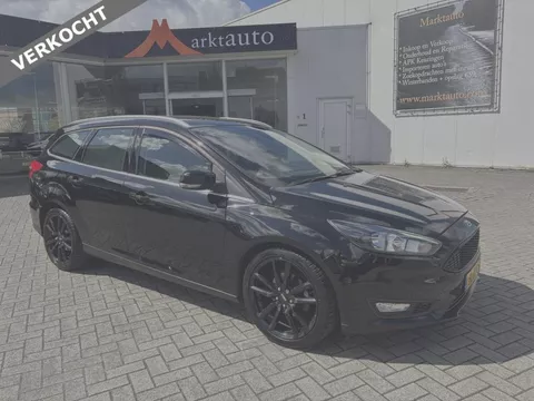 Ford Focus Wagon 1.0 Titanium Navi Climate Bluetooth Parkeersensoren VERKOCHT