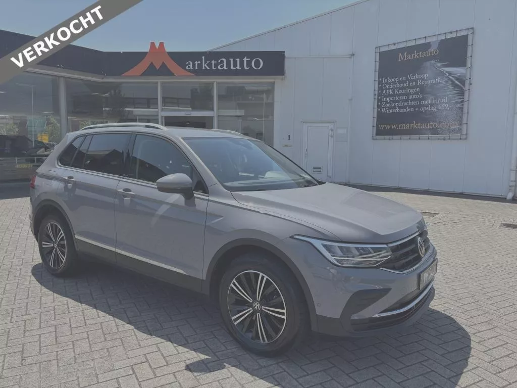Volkswagen Tiguan 1.5 TSI United Carplay Camera Trekhaak Adaptive Cruise VERKOCHT