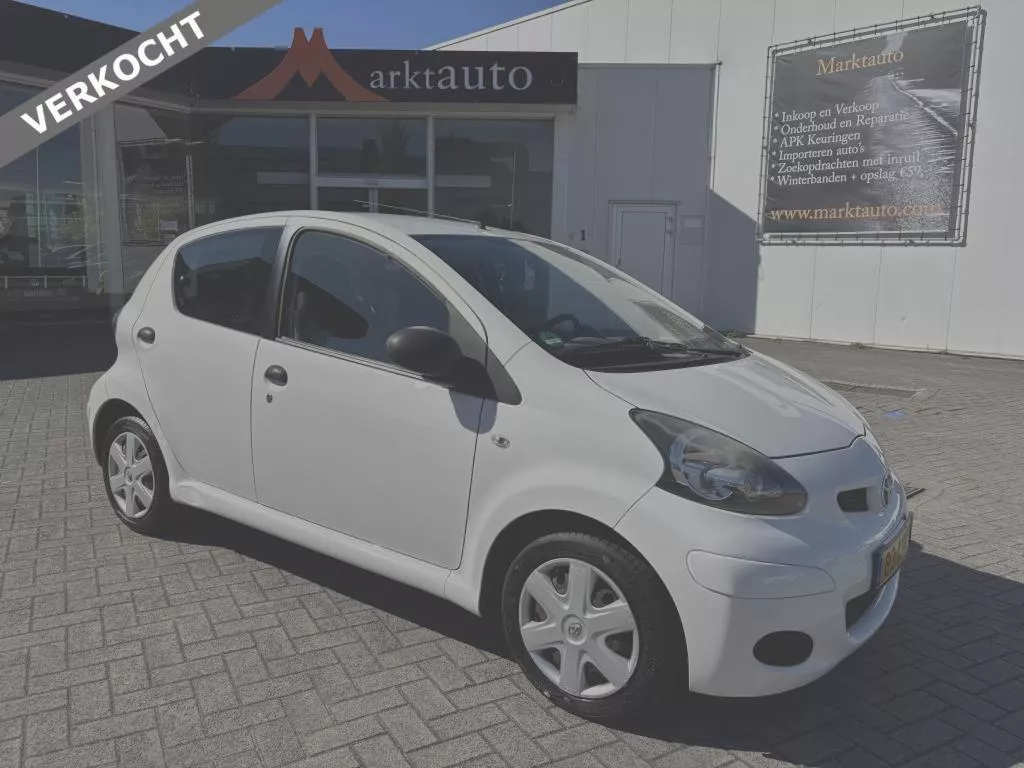 Toyota Aygo 1.0-12V Now met Nieuwe APK VERKOCHT