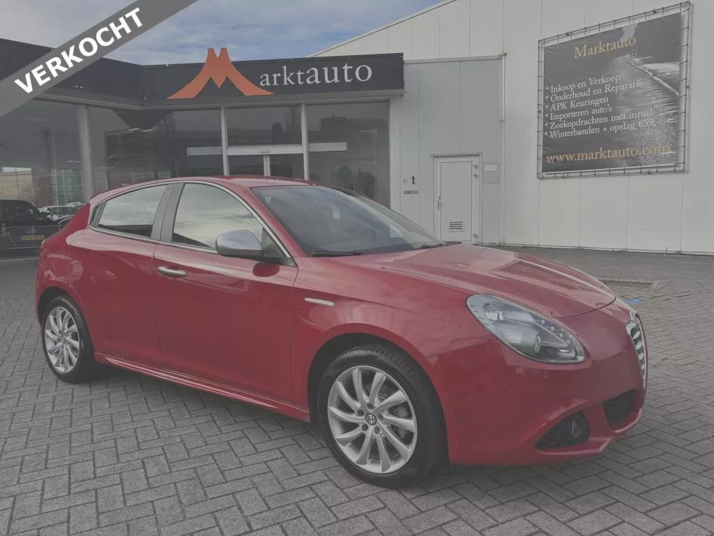 Alfa Romeo Giulietta 1.4 Turbo Turismo Climate Led Cruise Stoelverwarming VERKOCHT