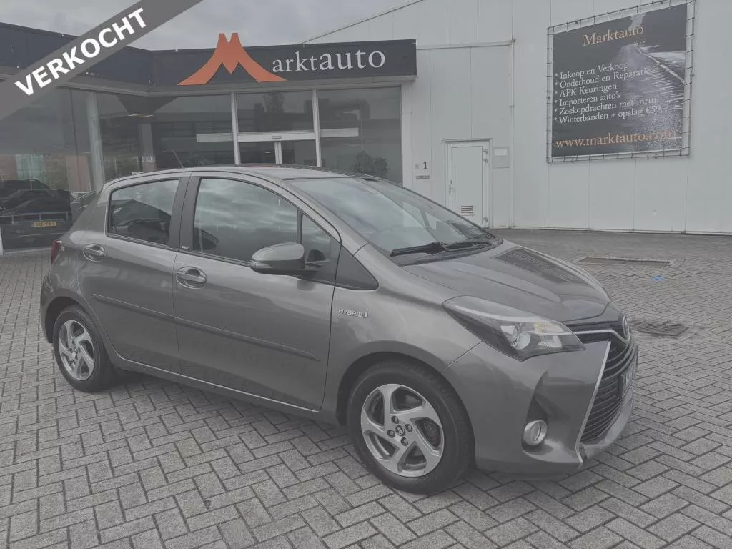 Toyota Yaris 1.5 Hybrid Edition-S Camera Navi Bluetooth VERKOCHT