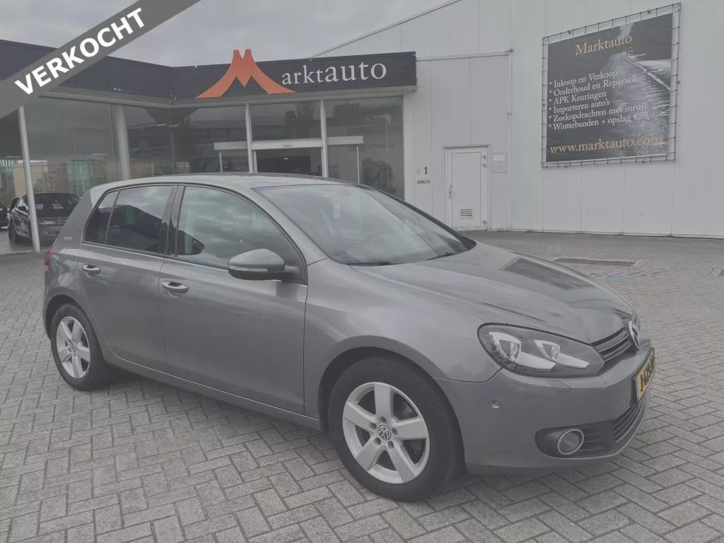 Volkswagen Golf 1.2 TSI Highline Led Cruise Climate Bluetooth VERKOCHT
