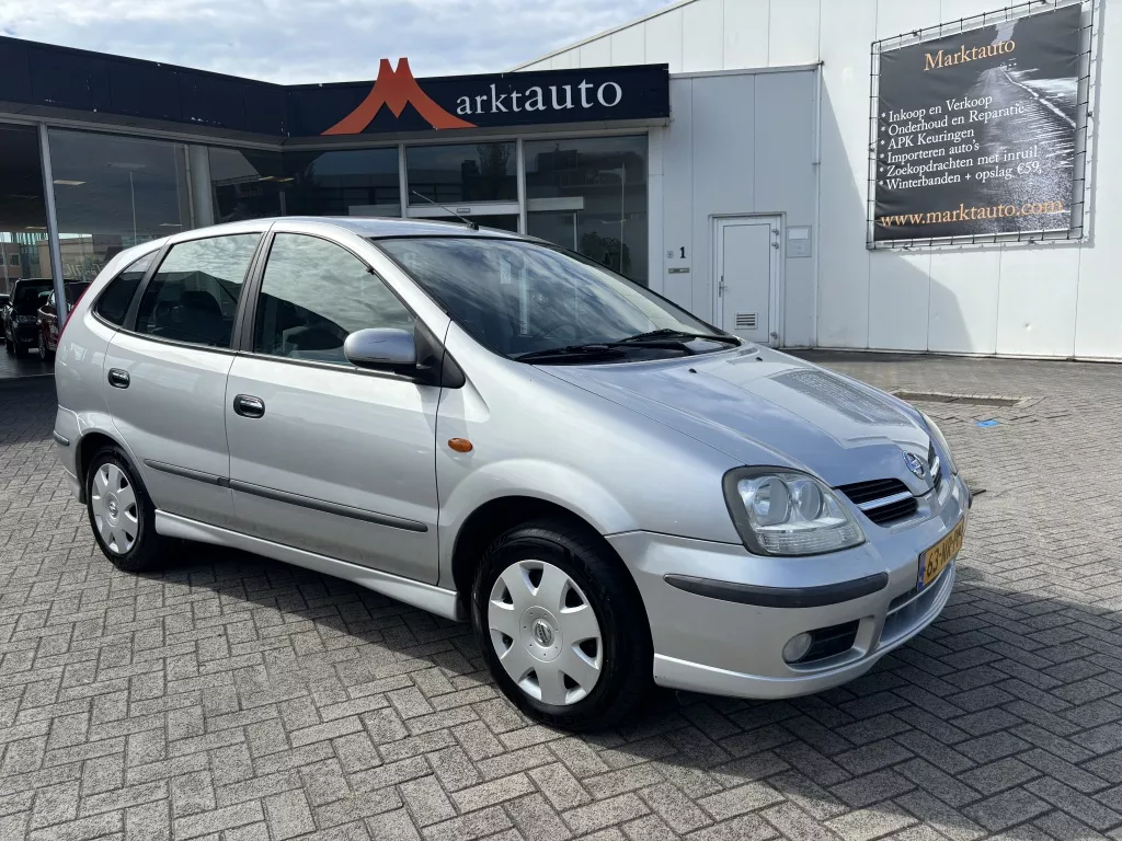 Nissan Almera Tino 1.8 Acenta Climate Trekhaak Nieuwe APK
