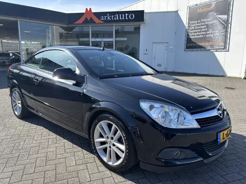 Opel Astra 1.6 Cosmo Cabrio Leder Bluetooth Climate Cruise Stoelverw pdc!!