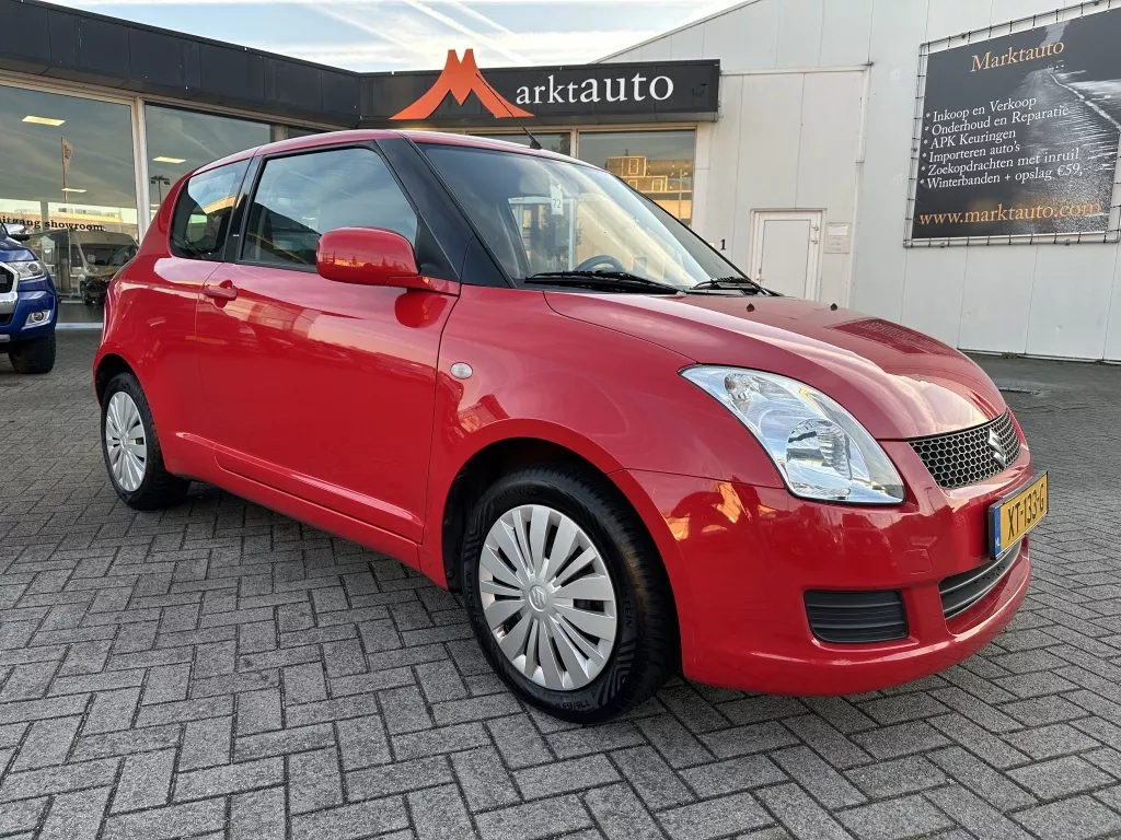 Suzuki Swift 1.3 Exclusive met Airco en Bluetooth telefoon!!