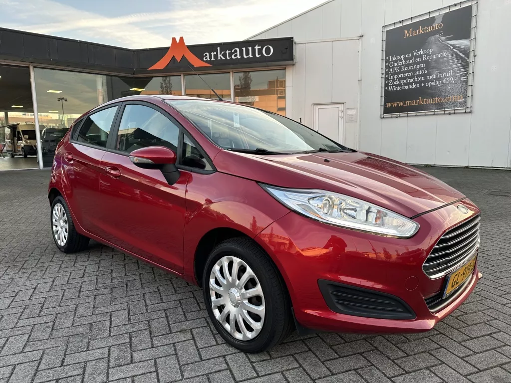 Ford Fiesta 1.0 Style met Navi en Bluetooth!!