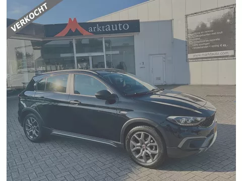 Fiat Tipo Cross 1.0 City Cross Carplay Camera Cruise Led VERKOCHT