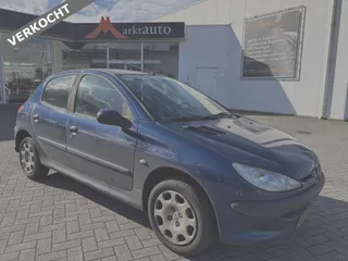 Peugeot 206 1.4 One-line met apk t/m 15-03-2026 VERKOCHT