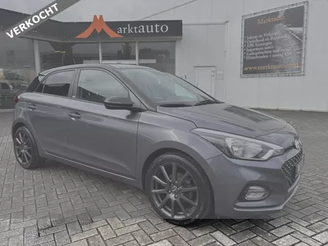 Hyundai i20 1.2 Yes! Plus Carplay Navi Cruise Pdc Bluetooth VERKOCHT