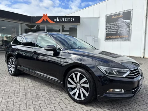 Volkswagen Passat Variant 1.4 TSI ACT Bns Ed Navi Adaptive cruise Pdc Bluetooth