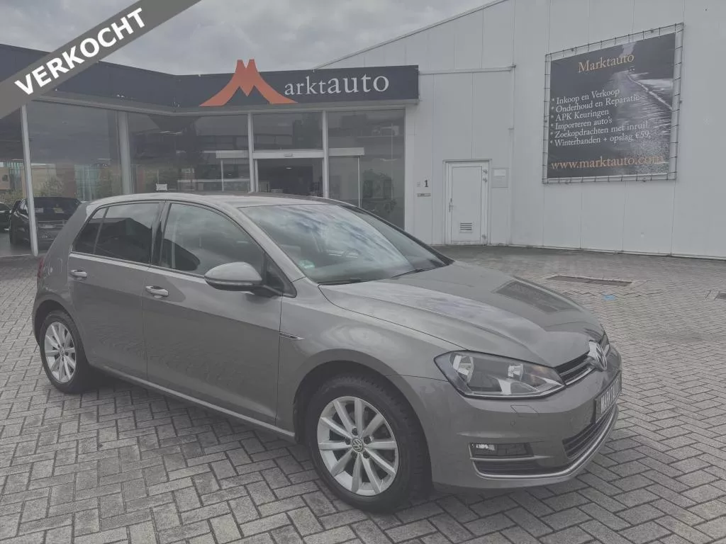 Volkswagen Golf 1.2 TSI Lounge Climate Cruise Trekhaak Stoelverwarming VERKOCHT